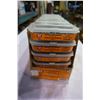 Image 1 : 8KG BOX OF 1-1/4" BLUE LATH NAILS