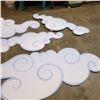 Image 2 : 4 COROPLAST CLOUD CUT OUTS