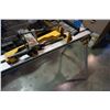 Image 2 : DEWALT MITER SAW STAND