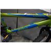 Image 2 : GREEN AND BLUE MARVELLO ALGONQUIN BIIKE