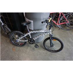 BLACK AND WHITE NO NAME BMX BIKE