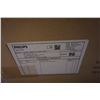 Image 4 : 3 LEDA LIGHT FLUORESCENT LIGHT FIXTURES W/ BULBS 2 x 2 FOOT