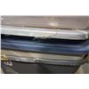 Image 3 : 4 STORAGE TOTES W/ LIDS
