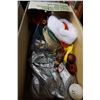 Image 4 : 2 BOXES OF XMAS DECOR AND MINIONS STUFFY