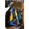 Image 1 : BOX OF CAULKING GUNS