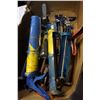 Image 2 : BOX OF CAULKING GUNS