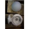 Image 3 : BOX OF LIGHT FIXTURES AND SHADES