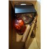 Image 1 : STROBE LAMP, RED WARNING LIGHT AND TEAK LAMP