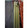 Image 3 : 5 RAIL GUIDED MIRROR PANELS