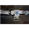 Image 2 : FISCHER CARBON LITE SKIS, POLES, AND BINDINGS