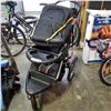 Image 2 : EXPEDITION LX JOGGING STROLLER