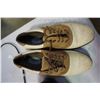 Image 3 : IPOD DOCK AND 2 PAIRS OF GOLF SHOES SIZE 8W AND 6