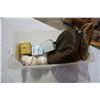 Image 1 : LOT OF VINTAGE CATCHERS MITTS AND BASEBALL