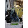 Image 1 : BOX OF ELECTRONICS