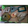 Image 3 : LOT OF STONE TEALIGHT HOLDERS AND STONE DECORATIONS