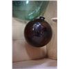 Image 4 : 2 GLASS FISH FLOATS