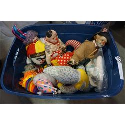 TOTE OF CLOWN DOLLS