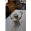 Image 1 : CPR LANTERN