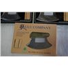 Image 3 : 5 NEW ALASKAN ULU KNIVES