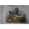 Image 2 : BAG OF JEWELRY, PINS
