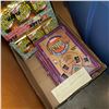 Image 2 : LOT OF NEW PACKS 1992 BASEBALL AND BASKET BALL CARDS