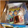 Image 2 : LOT OF VINTAGE BASEBALL CARDS AND YUGIOH CARDS