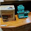 Image 1 : EASY BAKE OVEN AND KENMORE KIDS MICROWAVE STYLE ELECTRIC OVEN