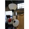Image 2 : BLACK FLOOR LAMP W/ FLEXIBLE NECK