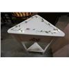 Image 2 : WHITE CORNER END TABLE