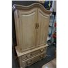 Image 1 : DROUIN WARDROBE