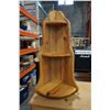 Image 1 : PINE CORNER SHELF
