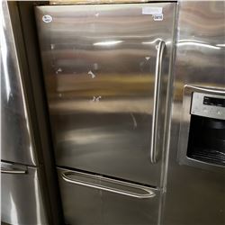 STAINLESS GE PROFILE FRIDGE WITH BRITA SYSTEM AND BOTTOM FREEZER, WORKS