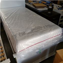 TWIN XL SIZE DOUGLAS MEMORY FOAM MATTRESS, WITH REMOVABLE COVER