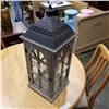 Image 2 : WOOD LANTERN