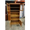 Image 2 : OAK 6FT BOOKSHELF W/ DOORS