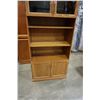 Image 3 : OAK 6FT BOOKSHELF W/ DOORS