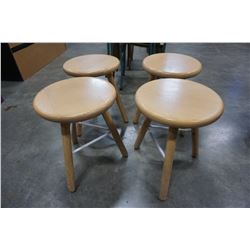 4 SMALL STOOLS