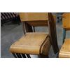 Image 2 : 11 STACKING CHAIRS