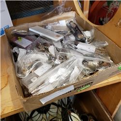 TRAY OF COLLECTOR SPOONS