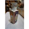 Image 2 : JAPANESE DECORATIVE VASE