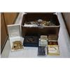 Image 1 : JEWELLERY BOX W/ CONTENTS