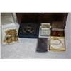 Image 2 : JEWELLERY BOX W/ CONTENTS