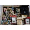 Image 4 : TRAY OF CASED JEWELLERY, RINGS, AND WATCH
