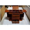 Image 1 : JEWELLERY BOX W/ CONTENTS