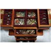 Image 2 : JEWELLERY BOX W/ CONTENTS