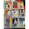Image 3 : BINDER OF VINTAGE OPEECHEE STAR CARDS