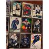Image 3 : BINDER OF DIFFERENT VANCOUVER CANUCKS HOCKEY CARDS