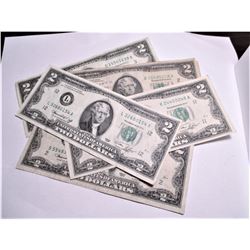 (5) 1976 $2 Federal Reserve Notes -