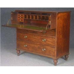 EARLY MAHOGANY BULTER'S CHEST OF DRAWERS