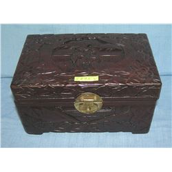 Hand carved Oriental themed trinket box